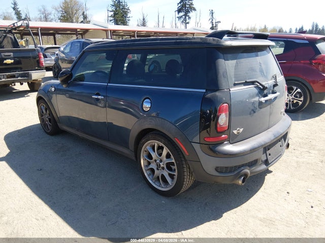 2009 MINI COOPER S CLUBMAN WMWMM33519TP92070 Photo 2