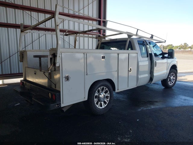 Ford F-250 Xl 2014 1FT7X2A69EEA85133 Image 4