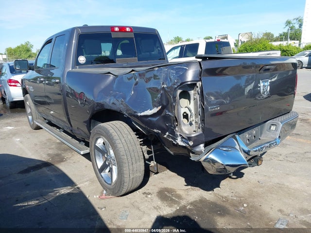44830947 :رقم المزاد ، 1C6RR6GT4GS240688 vin ، 2016 Ram 1500 Slt مزاد بيع