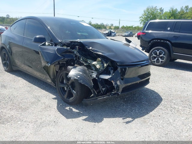 2026 Tesla Model Y მანქანა იყიდება აუქციონზე, vin: 7SAYGDEDXTA469295, აუქციონის ნომერი: 44830966