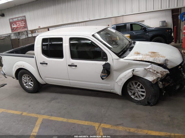 1N6AD0ER0JN700991 Nissan Frontier Sv