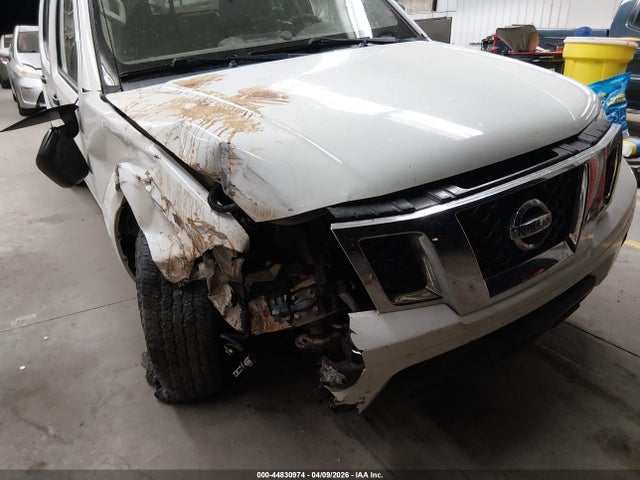 1N6AD0ER0JN700991 Nissan Frontier Sv