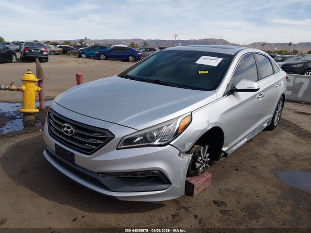 Hyundai Sonata Sport 2017 5NPE34AF1HH542830 Image 2