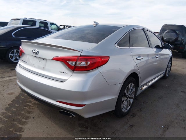 Hyundai Sonata Sport 2017 5NPE34AF1HH542830 Image 4