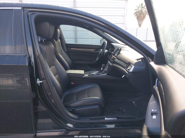 1HGCV1F32LA044958 Honda Accord Sport