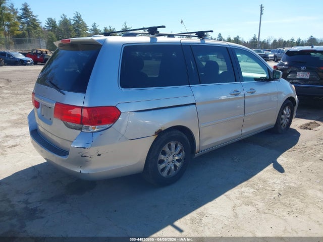 2010 HONDA ODYSSEY 5FNRL3H63AB021579 Photo 3
