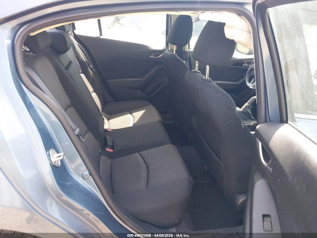 Продаж на аукціоні авто 2015 Mazda Mazda3, vin: JM1BM1V73F1218901, номер лоту: 44831006