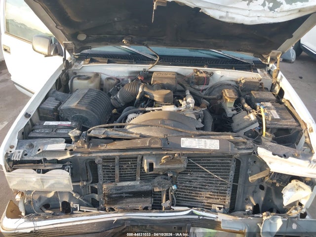 Продажа на аукционе авто 1997 Gmc Suburban 1500 Slt Cmi, vin: 3GKFK16R4VG523576, номер лота: 44831033