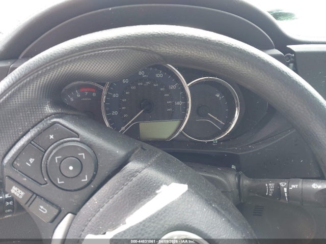 5YFBURHE9GP411172 Toyota Corolla Le Plus
