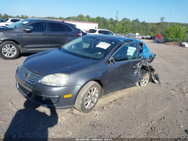 2010 Volkswagen Jetta Se მანქანა იყიდება აუქციონზე, vin: 3VWRZ7AJXAM071246, აუქციონის ნომერი: 44831063