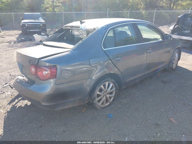 2010 Volkswagen Jetta Se მანქანა იყიდება აუქციონზე, vin: 3VWRZ7AJXAM071246, აუქციონის ნომერი: 44831063