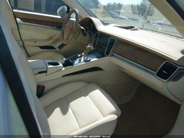 2014 PORSCHE PANAMERA WP0AA2A74EL013879 Photo 4