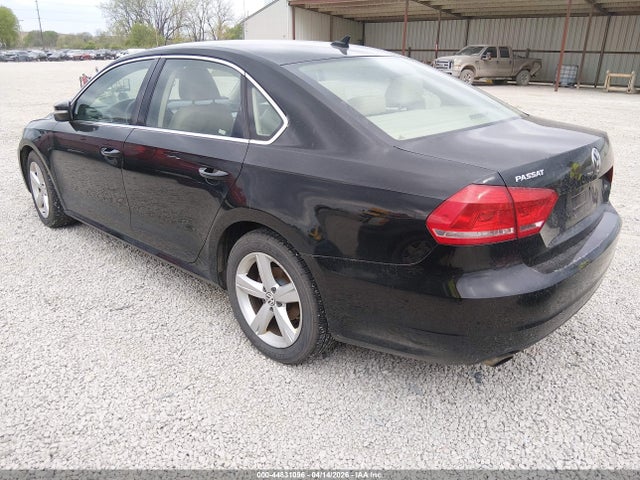44831096 :رقم المزاد ، 1VWBP7A36DC126158 vin ، 2013 Volkswagen Passat 2.5l Se مزاد بيع