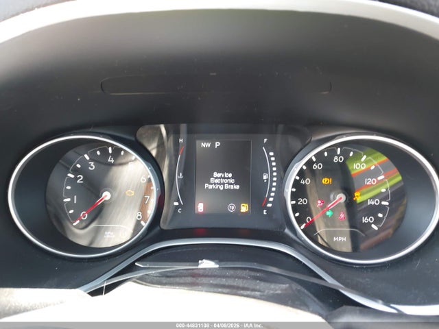 44831108 :رقم المزاد ، 3C4NJCAB8LT199116 vin ، 2020 Jeep Compass Sport Fwd مزاد بيع