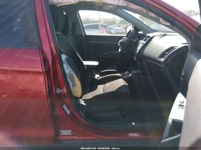 JA4AP3AU8KU009022 Mitsubishi Outlander Sport 2.0 Es