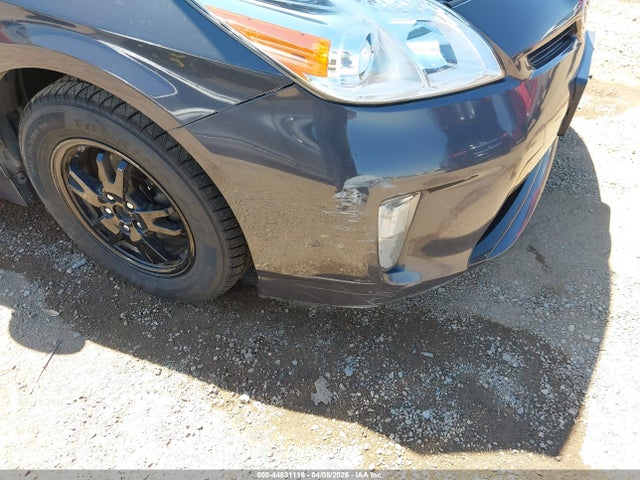 Toyota Prius Three 2015 JTDKN3DU4F0443673 Image 6
