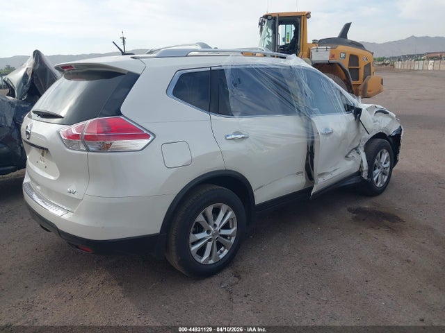 Продажа на аукционе авто 2016 Nissan Rogue Sv, vin: JN8AT2MT4GW005189, номер лота: 44831129