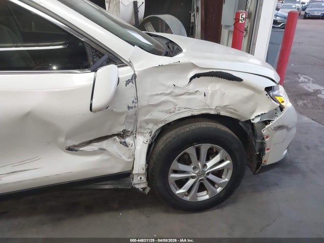 Продажа на аукционе авто 2016 Nissan Rogue Sv, vin: JN8AT2MT4GW005189, номер лота: 44831129