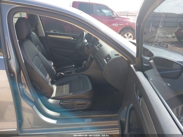 Продаж на аукціоні авто 2015 Volkswagen Passat 2.0l Tdi Se, vin: 1VWBV7A31FC062166, номер лоту: 44831139