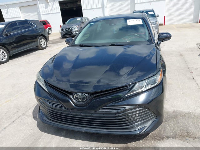 Auction sale of the 2019 Toyota Camry L, vin: 4T1B11HK6KU693732, lot number: 44831148