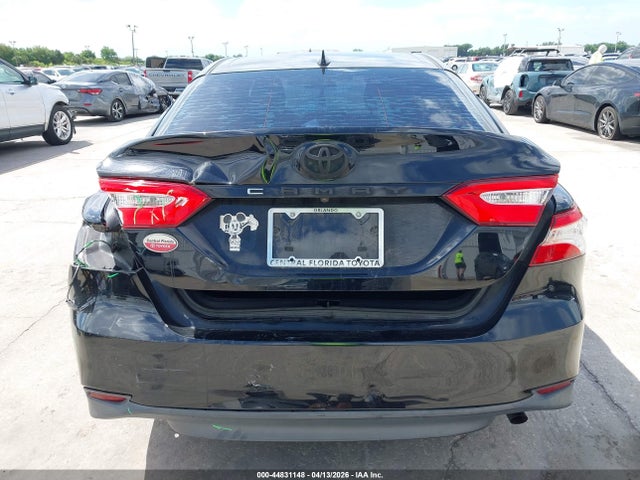 Auction sale of the 2019 Toyota Camry L, vin: 4T1B11HK6KU693732, lot number: 44831148