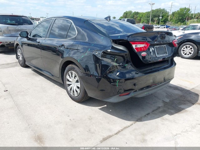 Auction sale of the 2019 Toyota Camry L, vin: 4T1B11HK6KU693732, lot number: 44831148