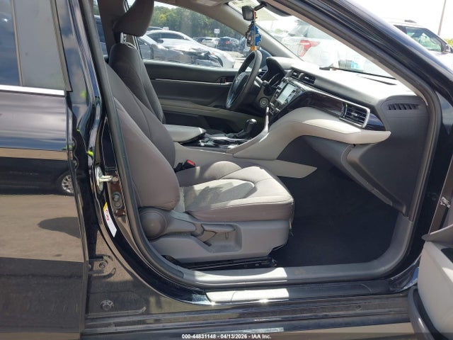 Auction sale of the 2019 Toyota Camry L, vin: 4T1B11HK6KU693732, lot number: 44831148