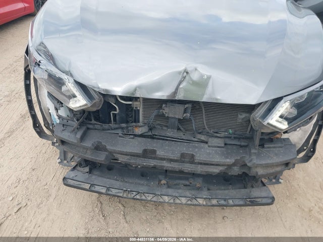 44831156 :رقم المزاد ، JN1BJ1CV9LW551079 vin ، 2020 Nissan Rogue Sport S Fwd Xtronic Cvt مزاد بيع