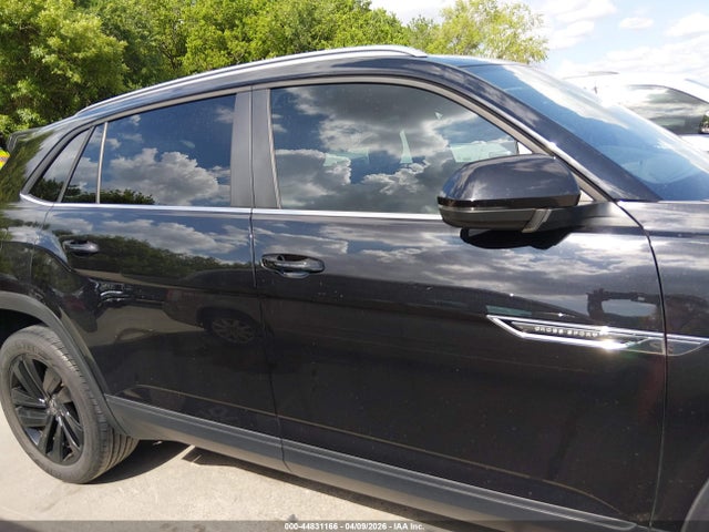 44831166 :رقم المزاد ، 1V2JE2CA1MC236875 vin ، 2021 Volkswagen Atlas Cross Sport 3.6l V6 Se W/technology مزاد بيع