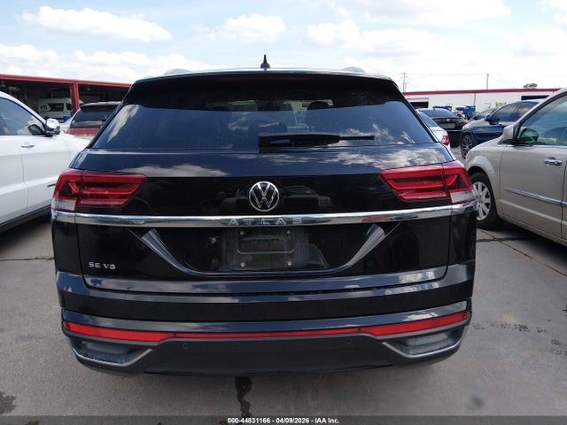 44831166 :رقم المزاد ، 1V2JE2CA1MC236875 vin ، 2021 Volkswagen Atlas Cross Sport 3.6l V6 Se W/technology مزاد بيع