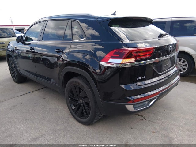 44831166 :رقم المزاد ، 1V2JE2CA1MC236875 vin ، 2021 Volkswagen Atlas Cross Sport 3.6l V6 Se W/technology مزاد بيع