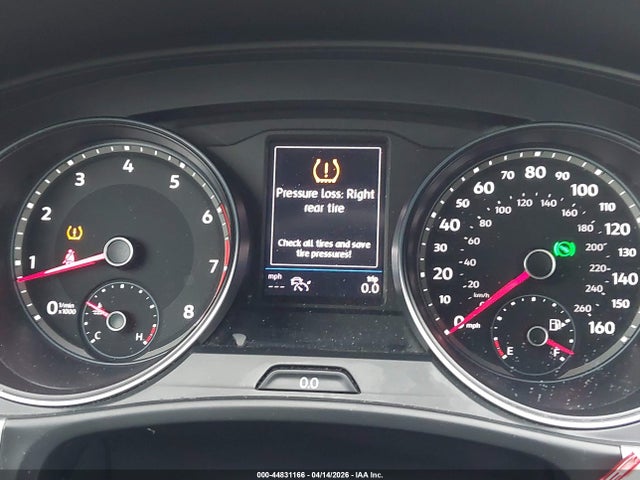 44831166 :رقم المزاد ، 1V2JE2CA1MC236875 vin ، 2021 Volkswagen Atlas Cross Sport 3.6l V6 Se W/technology مزاد بيع