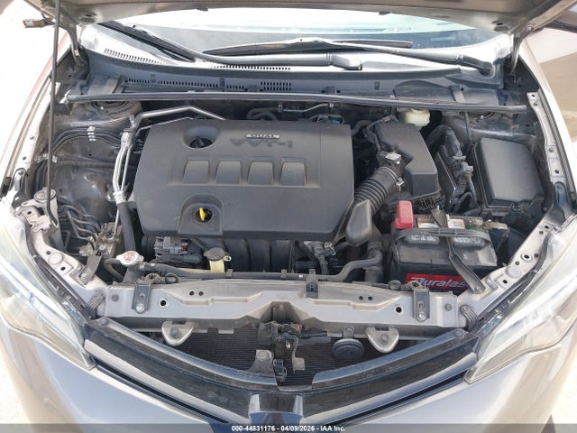 2T1BURHE2JC990996 Toyota COROLLA LE