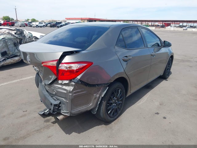 2T1BURHE2JC990996 Toyota COROLLA LE