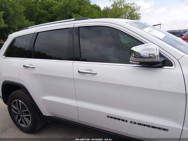 1C4RJEBG2LC268496 Jeep Grand Cherokee Limited 4x2