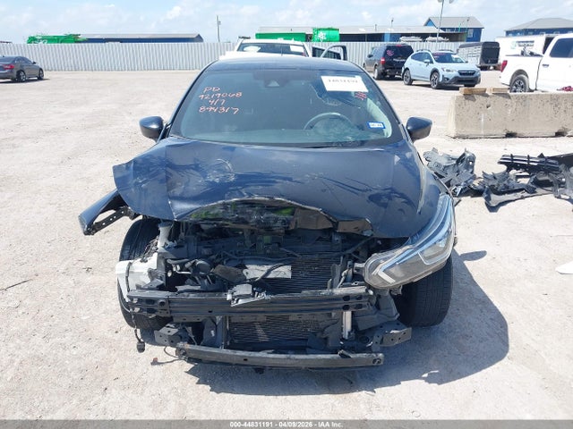 44831191 :رقم المزاد ، 3N1CN8DV5ML894317 vin ، 2021 Nissan Versa S Xtronic Cvt مزاد بيع