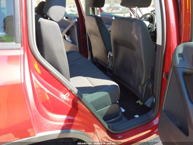44831201 :رقم المزاد ، WVGBV7AX3FW024373 vin ، 2015 Volkswagen Tiguan S مزاد بيع