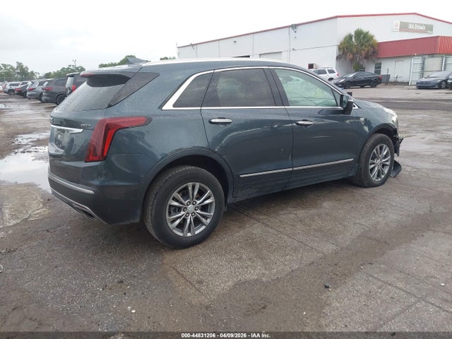 2021 CADILLAC XT5 1GYKNCR46MZ197317 Photo 3