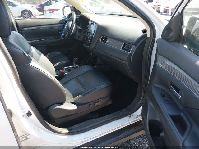 Продаж на аукціоні авто 2019 Mitsubishi Outlander Sel, vin: JA4AD3A33KZ008380, номер лоту: 44831212