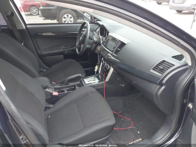 JA32U2FU8HU011415 Mitsubishi LANCER ES