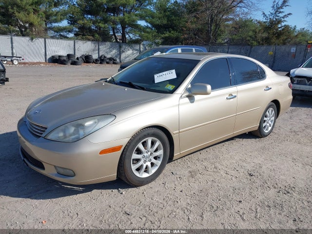 44831218 :رقم المزاد ، JTHBF30G720083143 vin ، 2002 Lexus Es 300 مزاد بيع