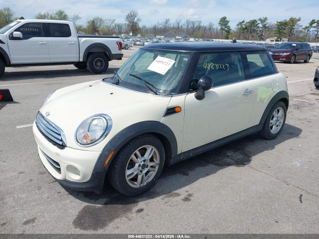 44831223 :رقم المزاد ، WMWSU3C58CT257462 vin ، 2012 Mini Cooper مزاد بيع