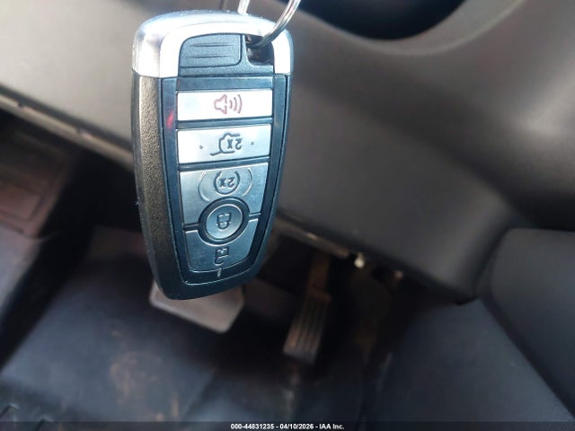 44831235 :رقم المزاد ، 1FMCU0BZ8LUB55630 vin ، 2020 Ford Escape Se Sport Hybrid مزاد بيع