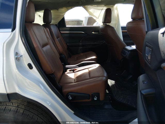 Aukcja sprzedaży 2019 Toyota Highlander Limited Platinum, vin: 5TDDZRFH6KS957791, numer aukcji: 44831236