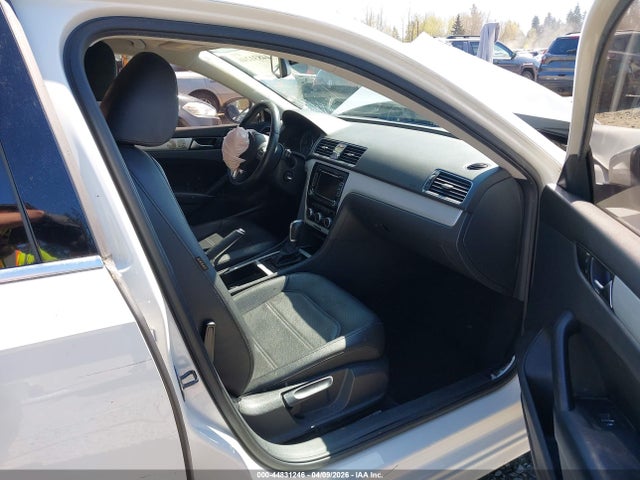 Продаж на аукціоні авто 2012 Volkswagen Passat 2.5l Se, vin: 1VWBH7A39CC093085, номер лоту: 44831246