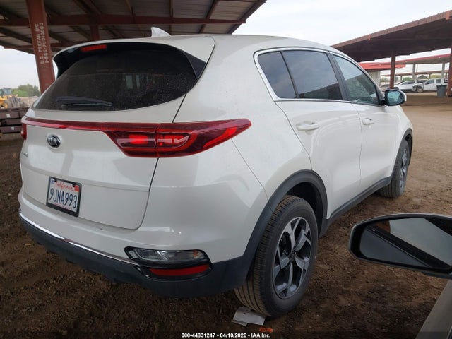 Продажа на аукционе авто 2021 Kia Sportage Lx, vin: KNDPM3AC4M7930378, номер лота: 44831247