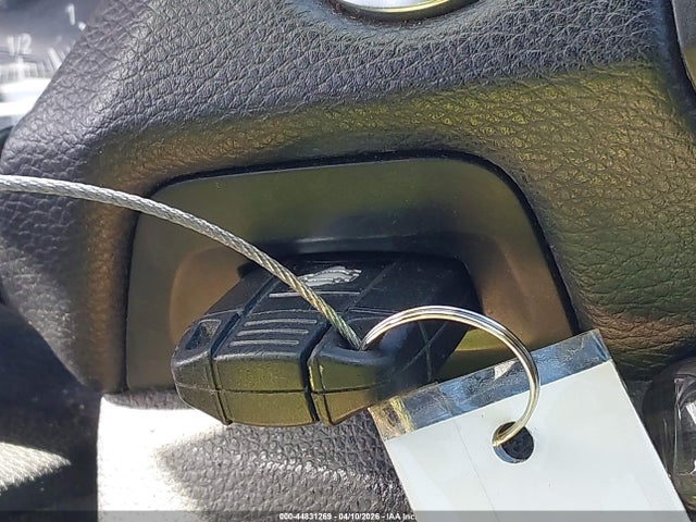44831269 :رقم المزاد ، WBAUN1C51DVR01688 vin ، 2013 Bmw 128i مزاد بيع