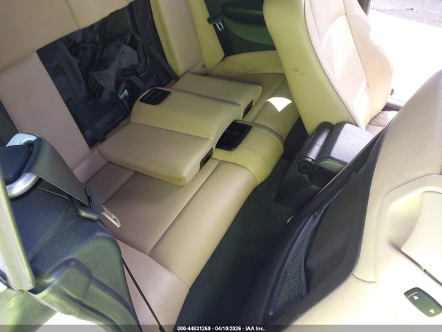 44831269 :رقم المزاد ، WBAUN1C51DVR01688 vin ، 2013 Bmw 128i مزاد بيع
