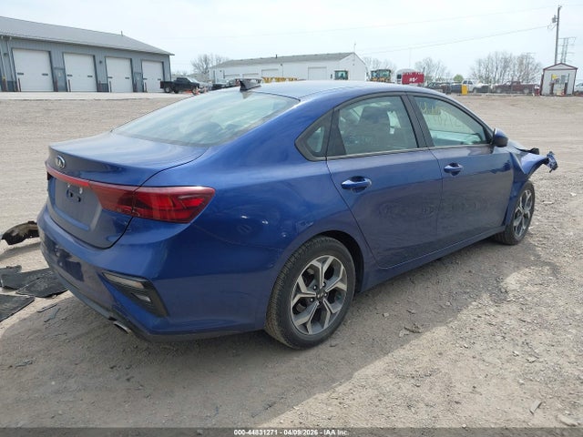 2020 Kia Forte Lxs მანქანა იყიდება აუქციონზე, vin: 3KPF24AD6LE142488, აუქციონის ნომერი: 44831271
