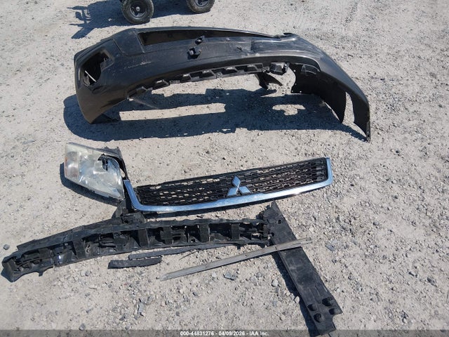 44831276 :رقم المزاد ، 4A4JN2AS8BE031982 vin ، 2011 Mitsubishi Endeavor مزاد بيع